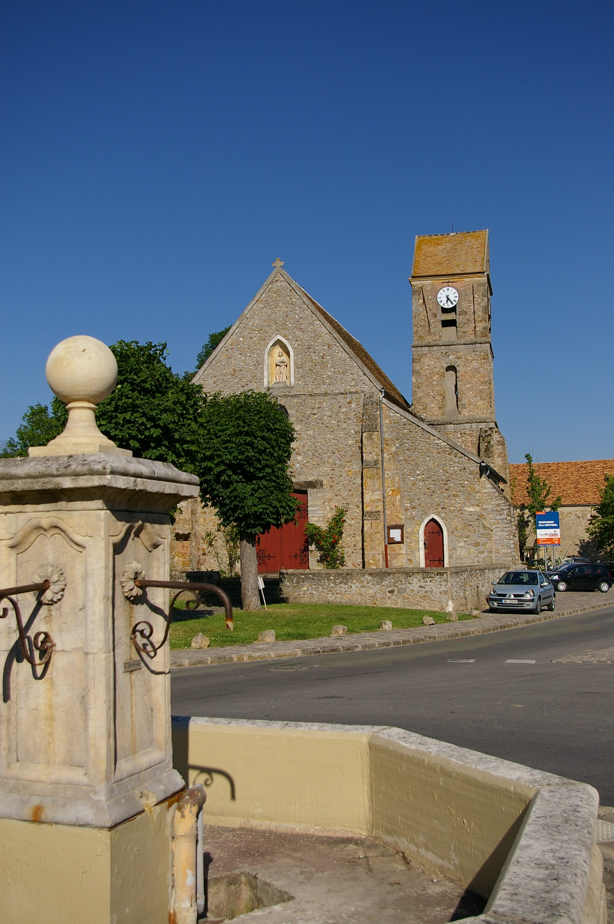 Le Village Janvry